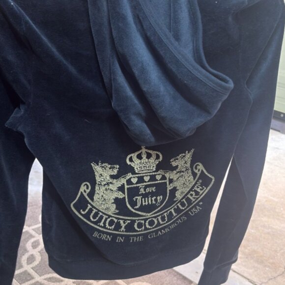 ISO Juicy tracksuit - Picture 2 of 4